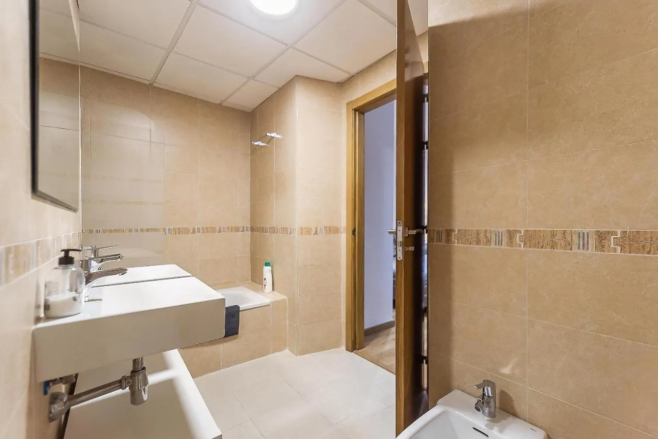 Central Malaga Apartment At Mitjana Plaza