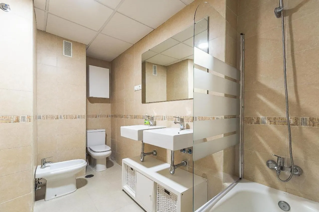 Central Malaga Apartment At Mitjana Plaza
